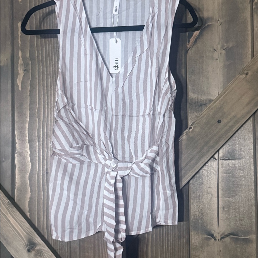 Glam V-Neck Striped Blouse - pink and White